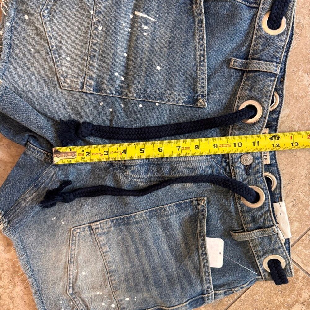 Free People Moxie Barrel Shorts We The Free Rope Tie Slouchy Blue Denim 27 NEW - Picture 12 of 14